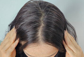 Hair care techniques for managing gray roots and maintaining healthy