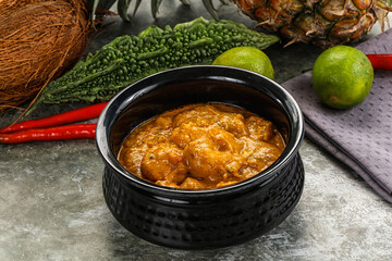 Indian prawn masala with spices