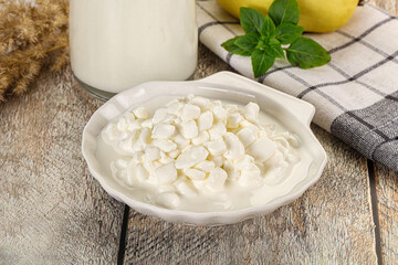 Grain cottage cheese with sour