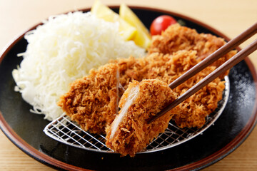 ヒレカツ　Japanese-style breaded pork cutlet