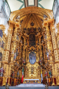  Interior of the historical Metropolitan Cathedral of Mexico City. Metropolitan Cathedral of the Assumption of the Most Blessed Virgin Mary into Heaven.