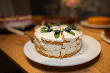 Leckere Blaubeer Sahne Torte 
