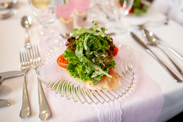 Gr&uuml;ner Salat mit Dressing