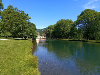 Fototapeta premium lake in the park