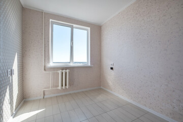 empty room without furniture in interior of entrance hall of modern apartments, office or clinic
