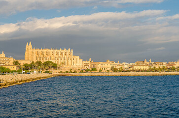 Sunset view of the Cathedral of Santa Maria of Palma, Mallorca, Balearic Islands, Spain