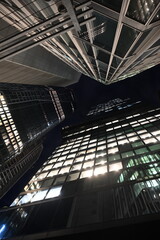 Hochhaeuser in Frankfurt, abends