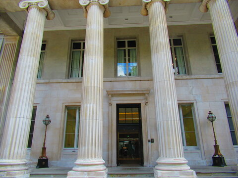 Hunterian Museum building in London 