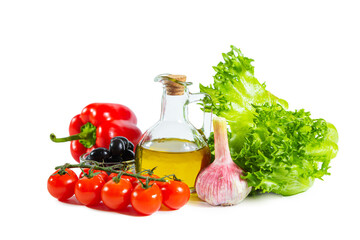 Olive oil, cherry tomatoes, bell pepper, olives, garlic and frillice lettuce leaves.