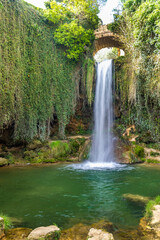 Paseo del Molinar Path, Molinar River Waterfall, Tobera, Montes Obarenes-San Zadornil Natural Park, Las Merindades, Burgos, Castilla y León, Spain, Europe