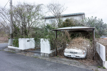 福島原発事故によって廃墟となった家屋や住宅