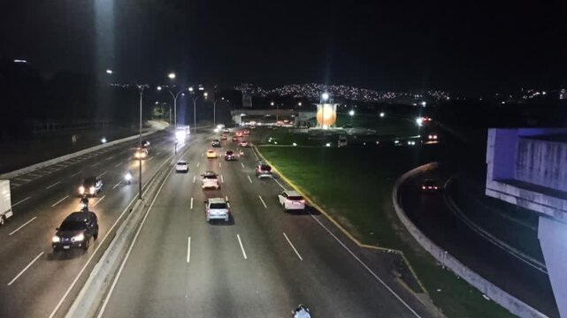 Esfera de Soto de noche, Caracas, Venezuela