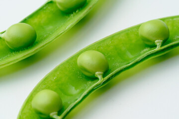スナップエンドウ　豆にズーム