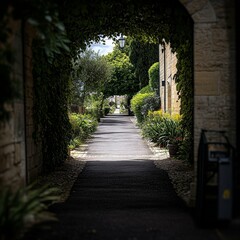 Obraz premium Charming Garden Path Under Archway