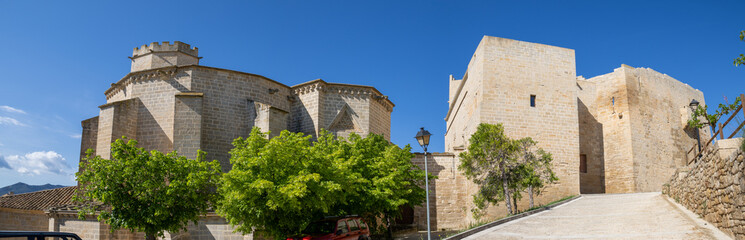 Valderrobres Castle and Santa María la Mayor Church in Teruel, Spain, medieval Spanish architecture