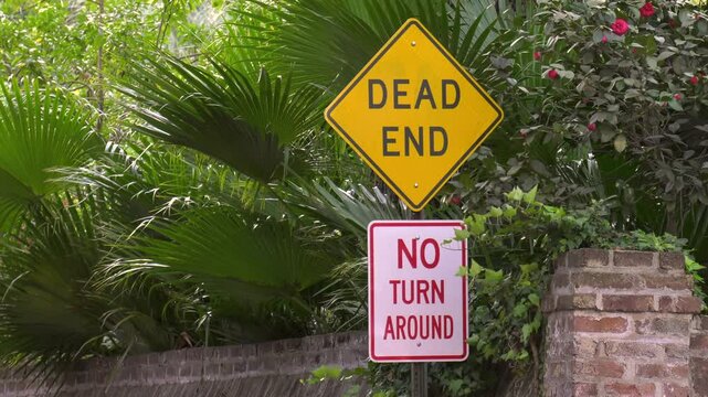 Dead End No Turn Around sign in downtown 4k
