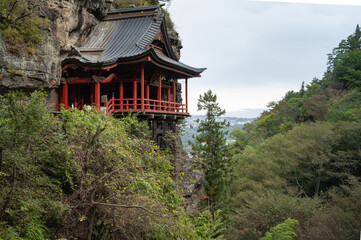 布引観音釈尊寺。「牛に引かれて善光寺参り」伝説発祥の地。長野県小諸市大久保