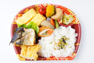 幕の内弁当　和食