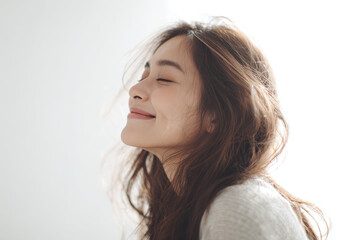 Fototapeta premium charismatic blogger with joyful expression positioned on right side of frame