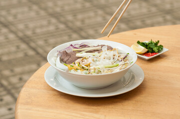 pho bo ga noodle soup vietnamese