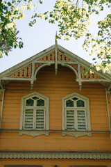 Obraz premium wooden old house in Jurmala