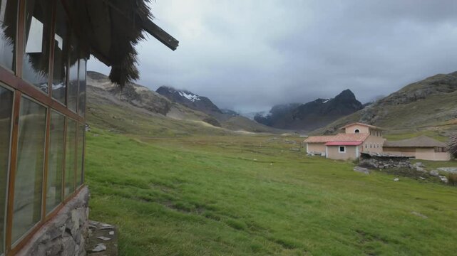 Staying in Lodges on the Ausangate Trail