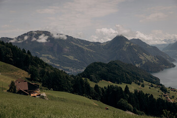 Naklejka premium mountains in the national park on the shore of the lake, lake in the mountains 