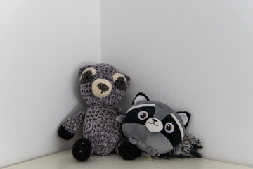 Raccoon plushies © Banog