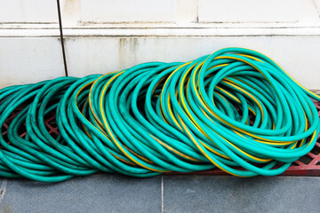 blue and yellow cable