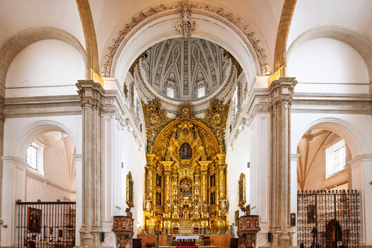 Explore stunning Spanish Renaissance architecture in Osuna, Seville
