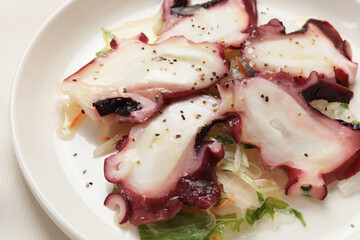 蛸のカルパッチョ