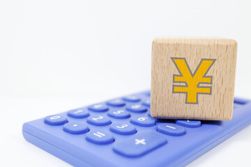 円マークと電卓
