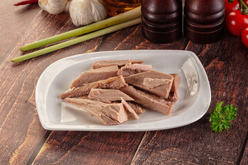 Canned tuna fish fillet pieces