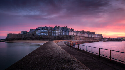saint malo remparts