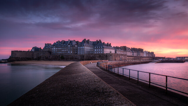 saint malo remparts