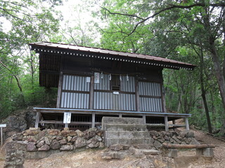 日高市の日和田山にある金刀比羅神社