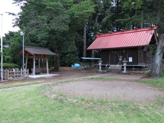 日高市の野々宮神社（社殿・奉納相撲場・力石）
