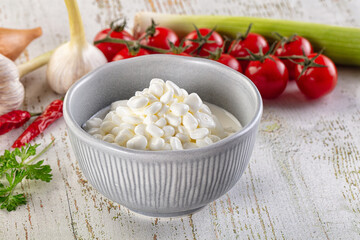 Grain cottahe cheese for breakfast