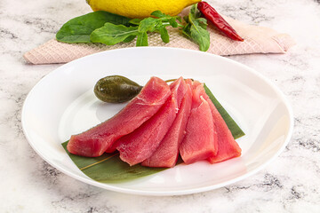 Fresh raw tuna sashimi slices