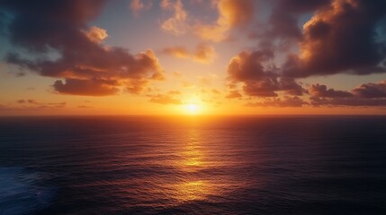 Fototapeta premium Ocean at Sunset with Dramatic Sky and Reflecting Light