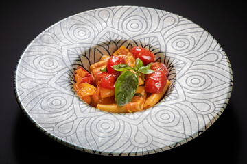 pasta patate tortellini risotto genovese napoletana funghi minestra fagioli pomodori crostacei...