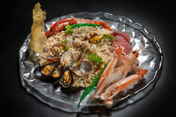 pasta patate tortellini risotto genovese napoletana funghi minestra fagioli pomodori crostacei vongole