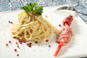 primi spaghetti gamberi linguine pasta 