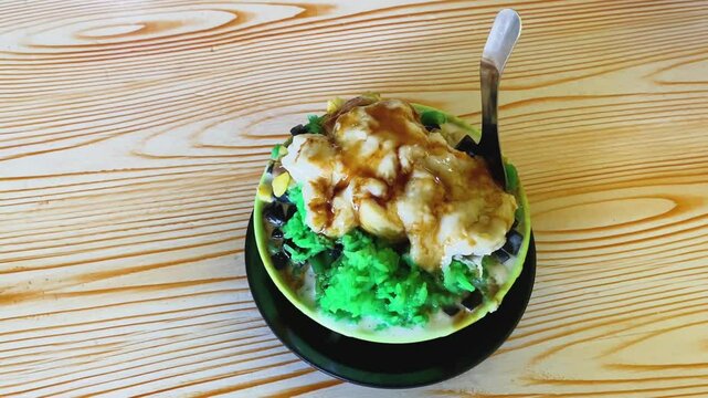 Soup Durian Bar Bar is a mainstay menu for durian lovers from Radja Es Teler Sultan (a local brand from Cilacap, Central Java)