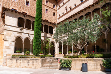 Santa Maria de Montserrat Abtei Grüner Kreuzgang mit Arkaden