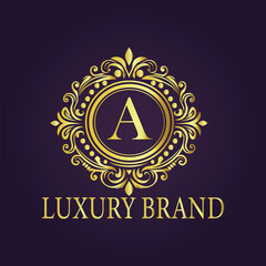 Letter luxury gold logo concept