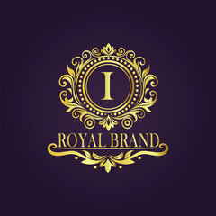 Letter luxury gold logo concept
