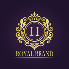 Letter luxury gold logo concept