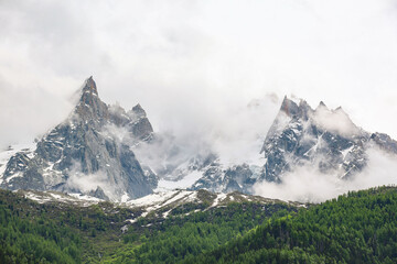 Aiguille du Blaitiere, to the left, 3522 m, and Aiguille du Plan, 3673 m, Aiguilles du Chamonix, Mont Blanc Massif, Alps, Chamonix, France
