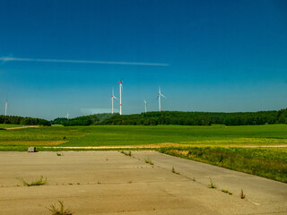 Windräder in der Ferne